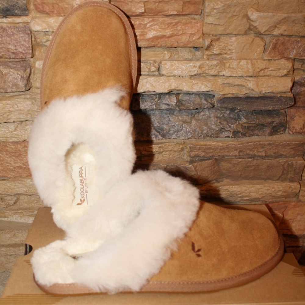 NIB UGG KOOLABORRA Slip on Suede Shearling Slipper